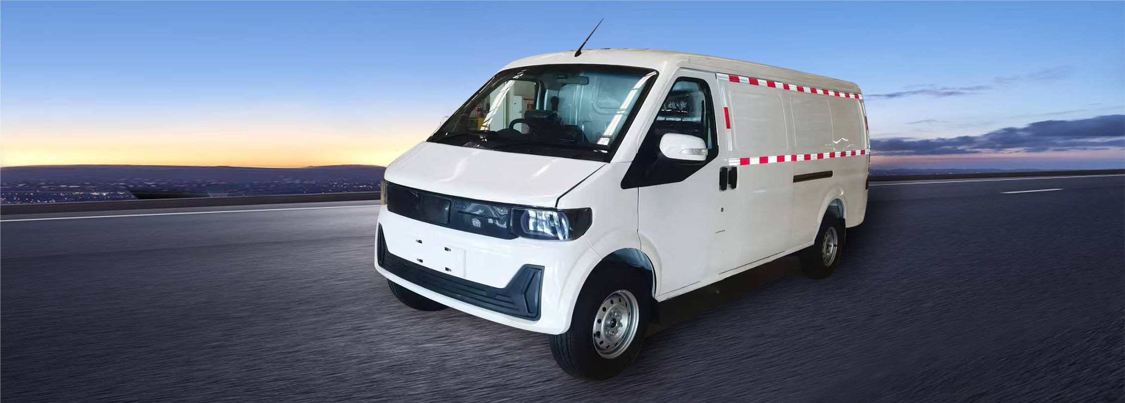 X06 Minivan